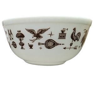 Vintage Pyrex Glass Mixing Bowl # 403 Early American 2 1/2 Quart Brown White